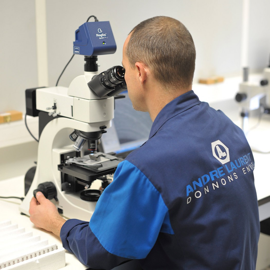 BINOCULAR MICROSCOPE ANDRE LAURENT