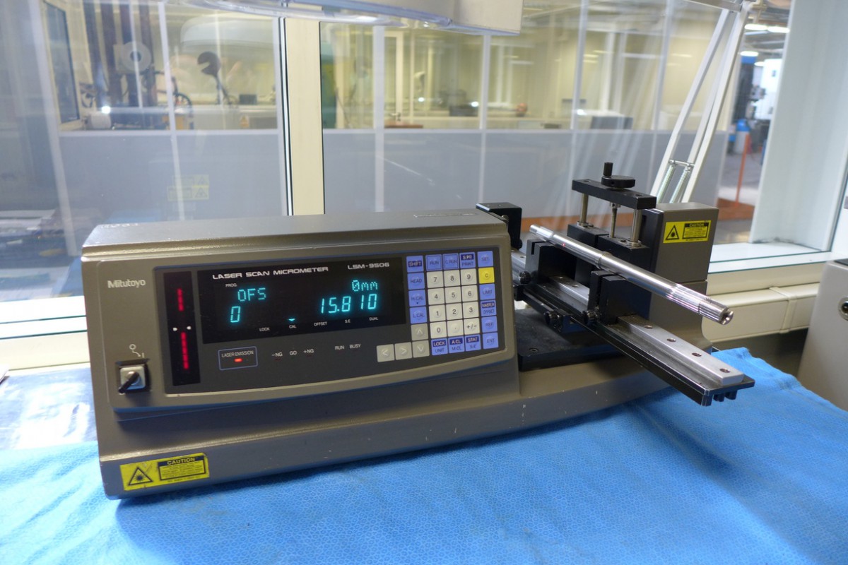 LASER MICROMETERS